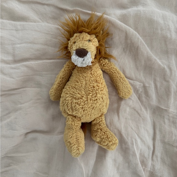 Jellycat Other - Jellycat Bashful Lion Small 8" Plush Stuffed Animal